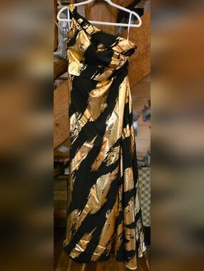 New! Gold & Black One-Shoulder Evening Dress